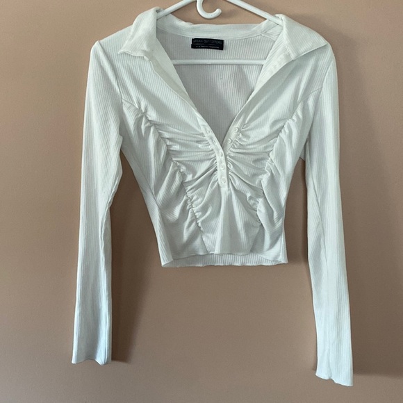 Urban Outfitters Tops - Urban outfitters crop top